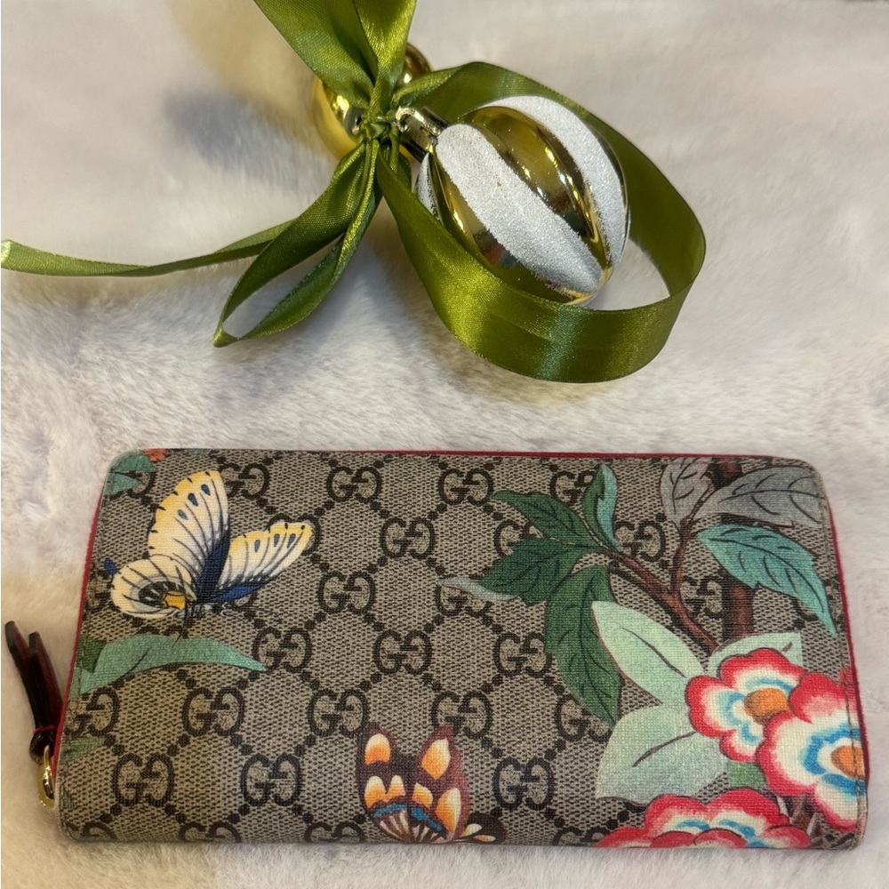 GUCCI BUTTERFLY TIAN ZIP AROUND WALLET - Limited Edition -